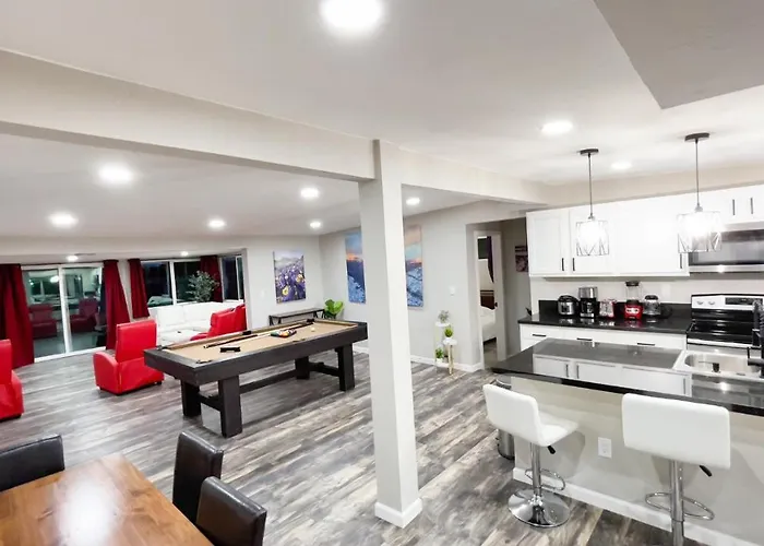 The Saguaro Sanctuary Free Heated Pool 5Bd 3Ba Pool Table Grill 6 Tvs Ac Cotton Bedding Holiday home Tucson
