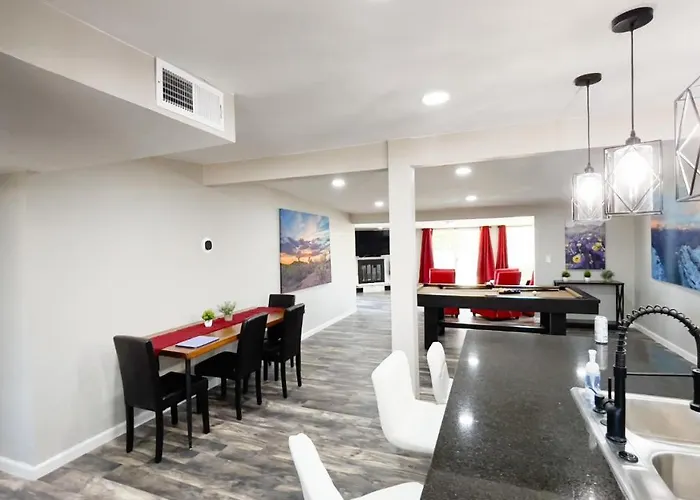 The Saguaro Sanctuary Free Heated Pool 5Bd 3Ba Pool Table Grill 6 Tvs Ac Cotton Bedding *
