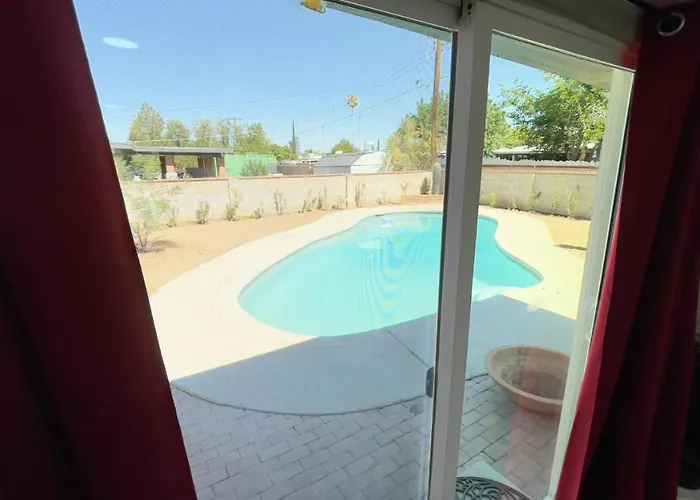 The Saguaro Sanctuary Free Heated Pool 5Bd 3Ba Pool Table Grill 6 Tvs Ac Cotton Bedding Holiday home *